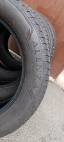 Predám pneumatiky  Bridgestone Alenza 001  235/55 r19 - 3