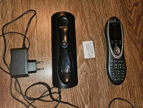 Logitech Harmony 880 Advanced Universal Remote Control - 3