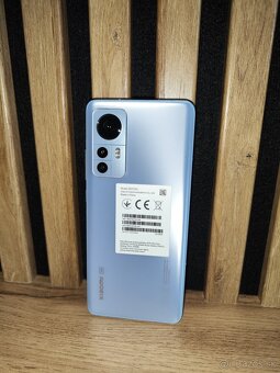 Predám Xiaomi 12 5G 8/256GB Top stav - 3