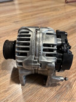 Alternator VW 037 903 025 - 3