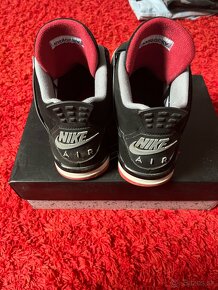 Jordan 4 bred 47.5 - 3