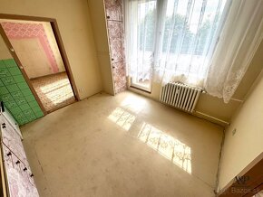 NA PREDAJ 3 IZB. BYT S LOGGIOU, 76M2, UL., JEDNORADOVÁ, HOLÍ - 3