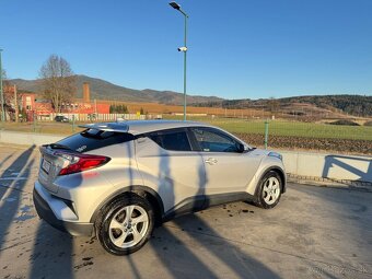 Toyota C-HR 1.8 hybrid - 3