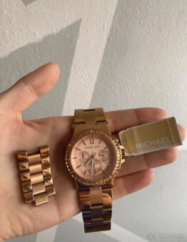 Dámske hodinky Michael Kors ružové zlato - 3