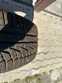 Zimne pneumatiky Hankook 235/45R18 - 3