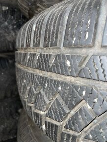 Predám elektróny na hondu cr-v 225/65 r17 - 3