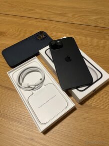 iPhone 15 128GB (100% Batéria) - 3