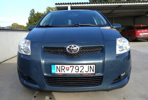 Toyota Auris 1,6 l Valvematic Active 2010 - 3