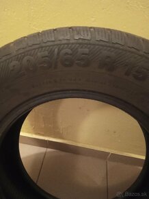 Predám 2ks zimné pneumatiky 205/65r15 barum - 3