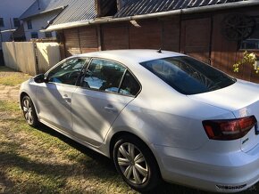 Predám VW Jetta 1,2 TSI benzín - 3