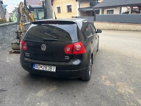 Predam Volkswagen golf V - 3