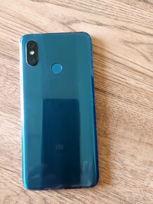 Predám Xiaomi Mi 8 64 GB

 - 3