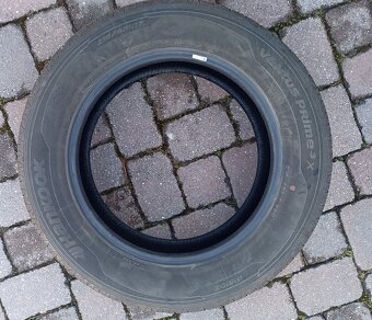 Hankook 215/65R17 letné - 3