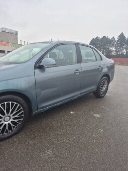 Vw jetta 1.6 75kw benzin - 3