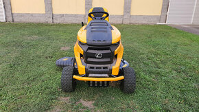 Záhradný traktor s bočným vyhadzovaním Cub Cadet XT2 PS107 - 3