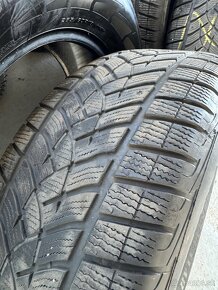 265/60R18 Good Year Ultra Grip SUV zimné pneumatiky - 3