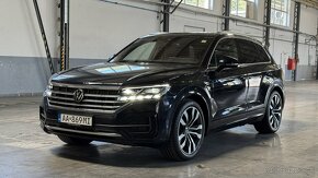 Volkswagen Touareg 3.0 V6 TDI 286k R-Line 4Motion Tiptronic - 3