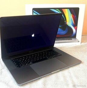 MacBook Pro 16” , Intel Core i7 - 3