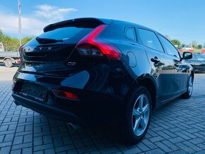 VOLVO V40 2.0d - 3