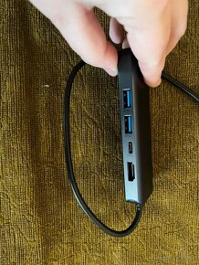 Predám Hyper HyperDrive Next 6 Port USB-C Hub Midnight Blue - 3