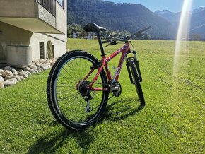 Predám Specialized 26 - 3