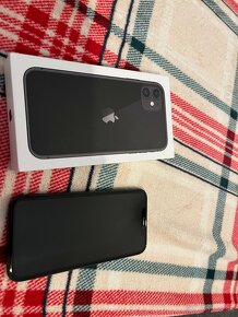 iPhone 11 - 3