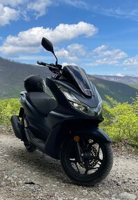 Honda PCX 125 (2023) - 3