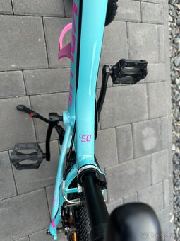 Kellys Lumi 50 Pink Blue 20” - 3