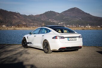 Tesla S 90d AWD, Free supercharger, Autopilot, panoráma, DPH - 3