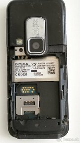 Mobil Nokia 6120 predám - 3