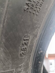 Zimné pneu 235/60 R18 - 3