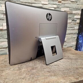 HP ProOne 400 G2 AiO 20" - i3-6100T, 8GB, 250GB, 20" HD+ - 3