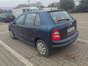 Ponúkam na predaj škoda fabia 1.4 mpi 44 kw r.v 2001 - 3