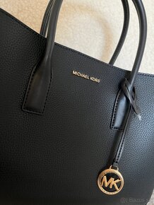 Michael Kors kabelka - 3