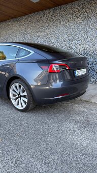 Tesla model 3 Standard Range plus - 3