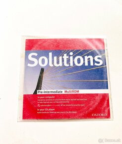 Solutions Pre Intermediate Students Book - 3