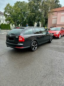 Skoda Octavia RS 2.0 TDi - 3