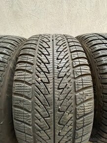 Goodyear 225/40R18 - zimne - 3