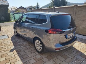 Oper Zafira Tourer - 3