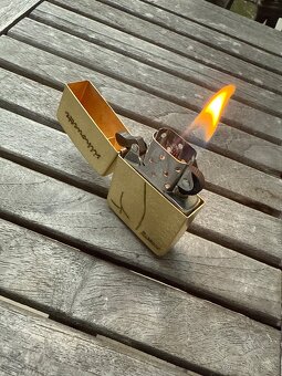 Benzinovy zapalovac Zippo - 3