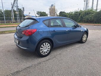 Opel Astra J 1.7cdti Facelift - 3