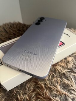 Samsung Galaxy A14 4/64 Top stav - 3