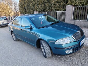 Škoda octavia II, 1,6 FSI benzin - 3