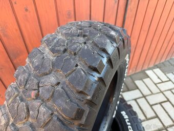 235/70 r16 Bfgoodrich Mud terrain - 3