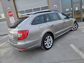 Škoda Superb Combi 3.6 FSI V6 4x4 Elegance DSG F1,260PS - 3