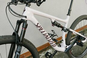 Predám horský bicykel Specialized Epic EVO comp L - 3