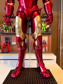 Hot Toys IRON MANA MARK 3 1/4 - 3