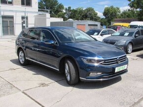 Volkswagen Passat Variant 2.0 TDI EVO Elegance DSG - 3