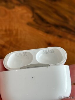 Nahradne nabijacie puzdro AirPods Pro 1 - 3