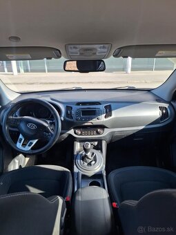 Kia Sportage CRDI ADW 4 krát 4 - 3